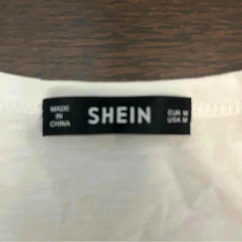 Shein White Juniors size medium Cropped Top - Picture 2 of 6